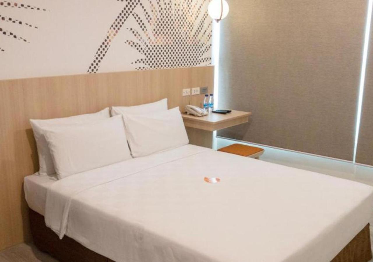 Go Hotels Plus Mandaluyong Exteriér fotografie