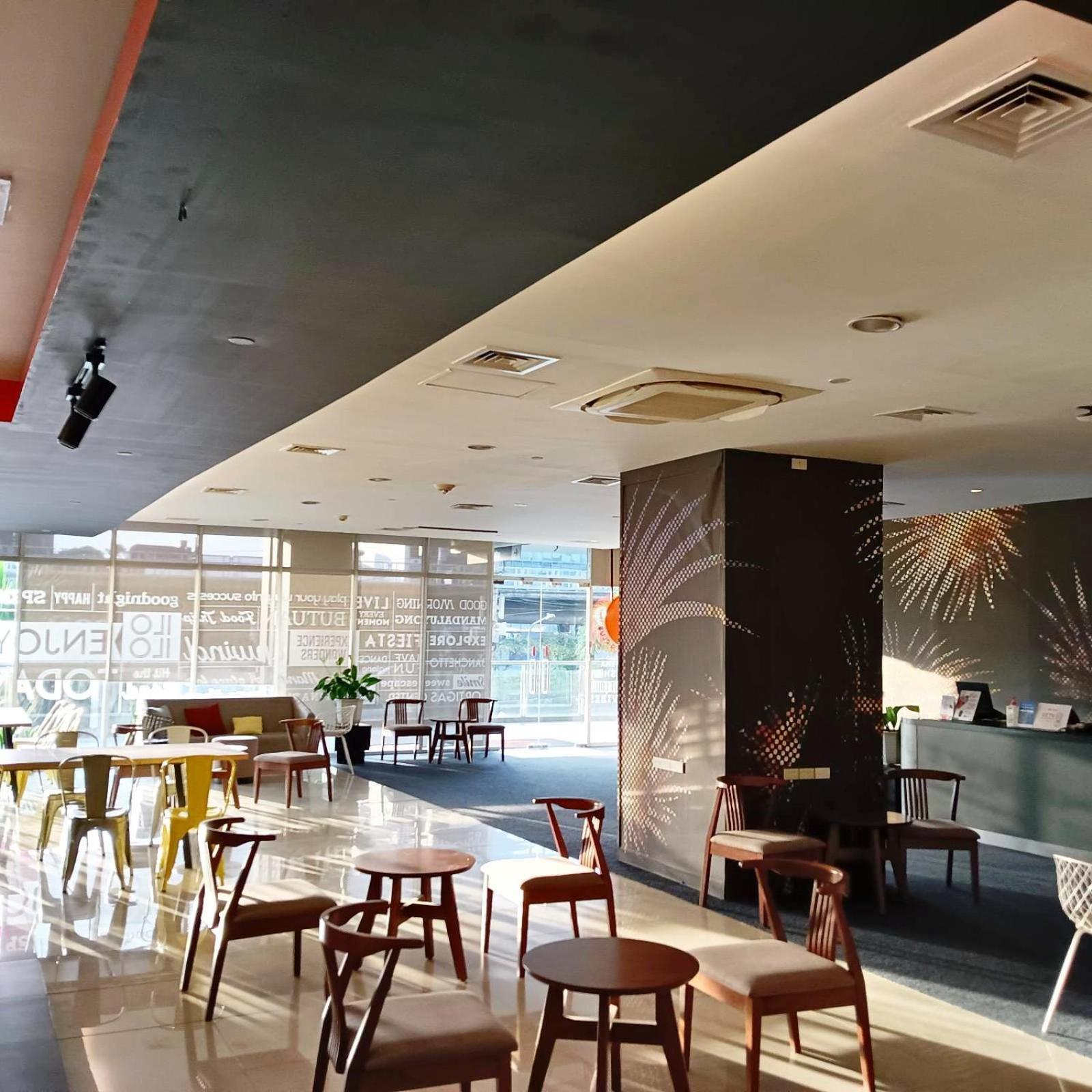 Go Hotels Plus Mandaluyong Exteriér fotografie