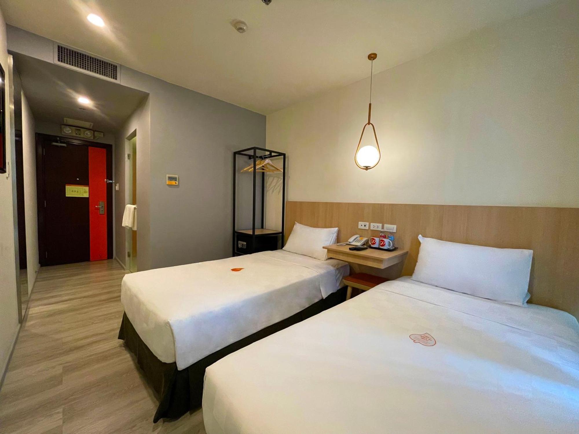 Go Hotels Plus Mandaluyong Exteriér fotografie