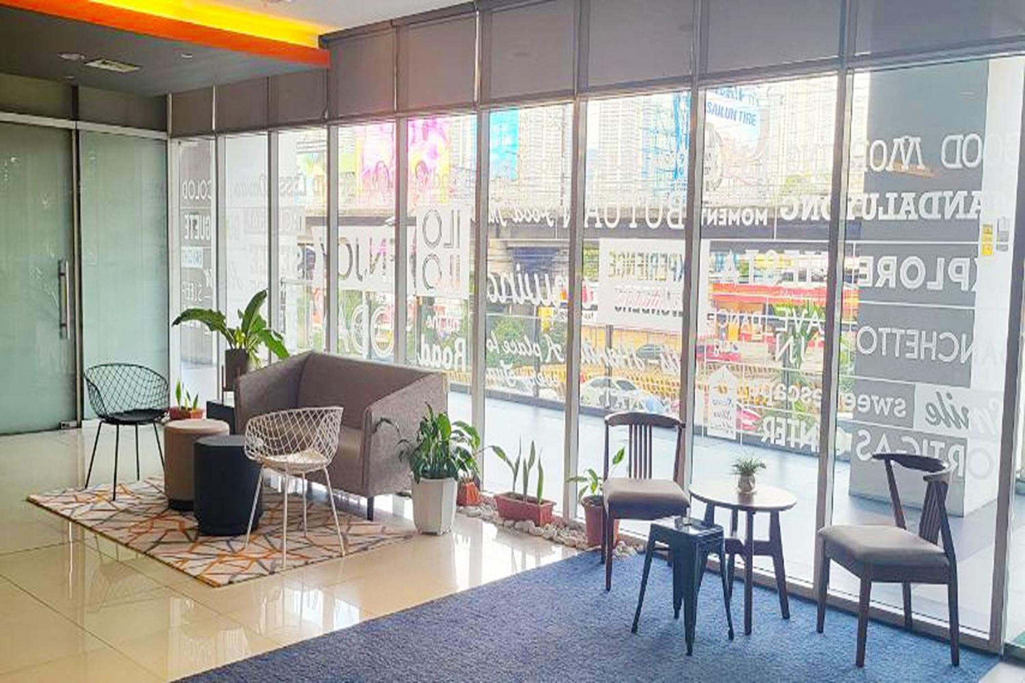 Go Hotels Plus Mandaluyong Exteriér fotografie