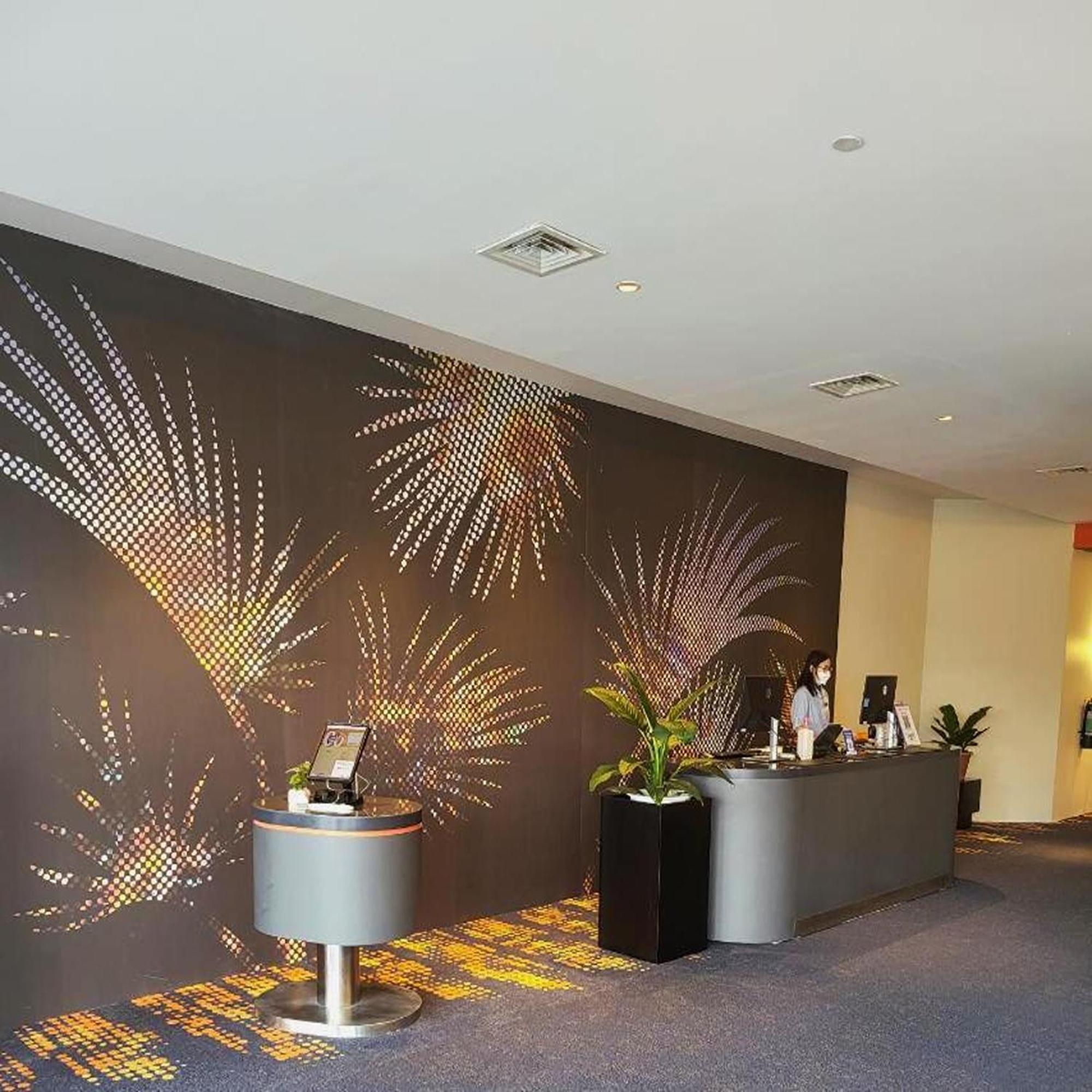 Go Hotels Plus Mandaluyong Exteriér fotografie