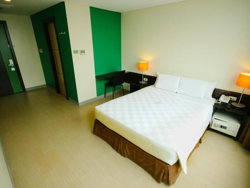 Go Hotels Plus Mandaluyong Exteriér fotografie
